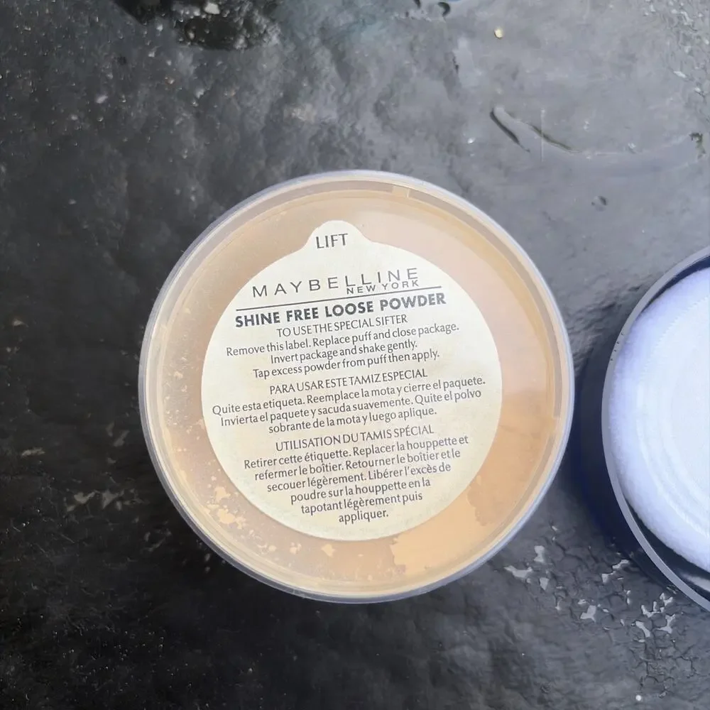 Maybelline Shine Free Oil-Control Loose Powder - 240 Medium - Discontinued